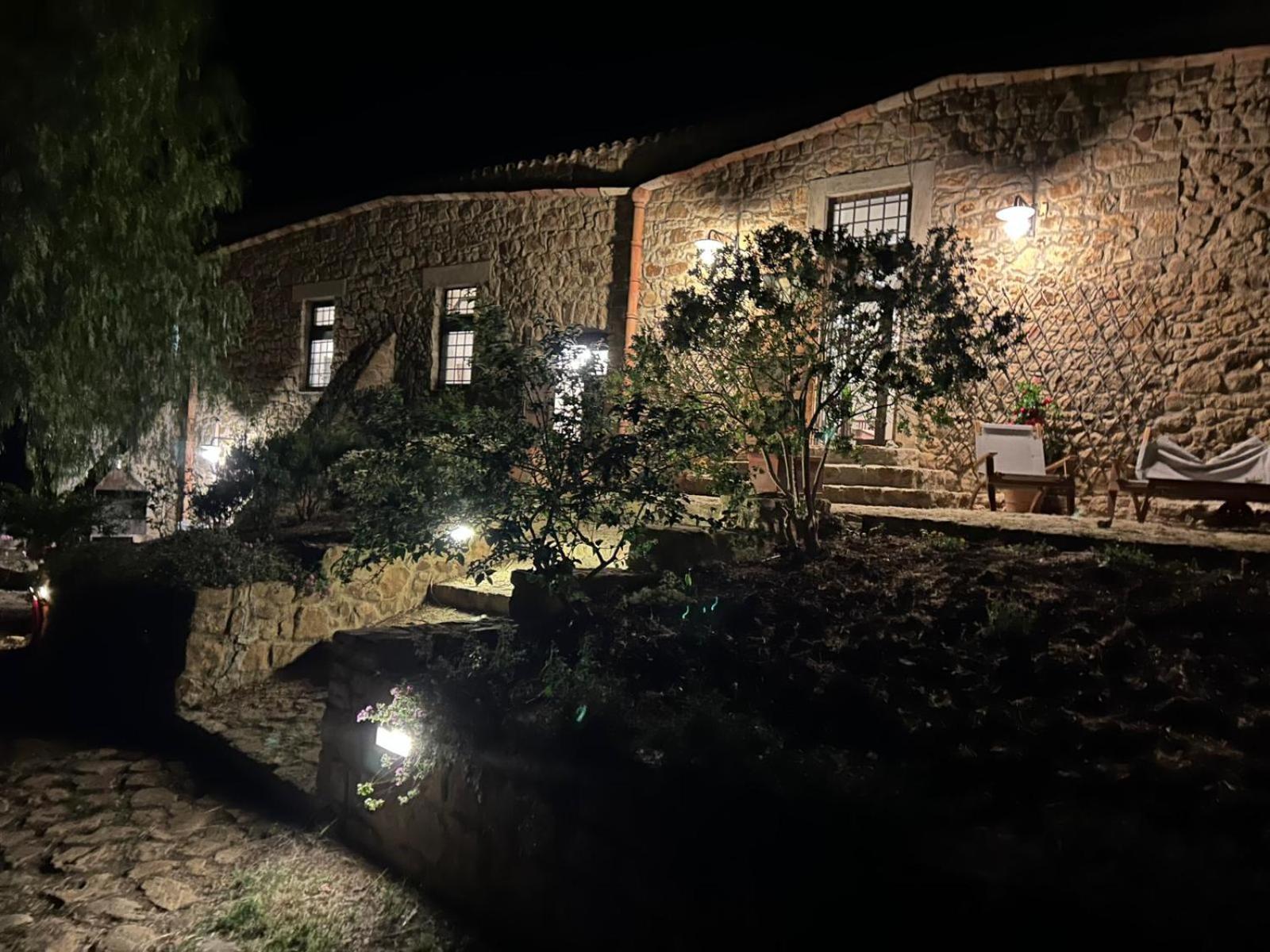 Le Case Di Cardellino - Agrispa Sclafani Exteriér fotografie